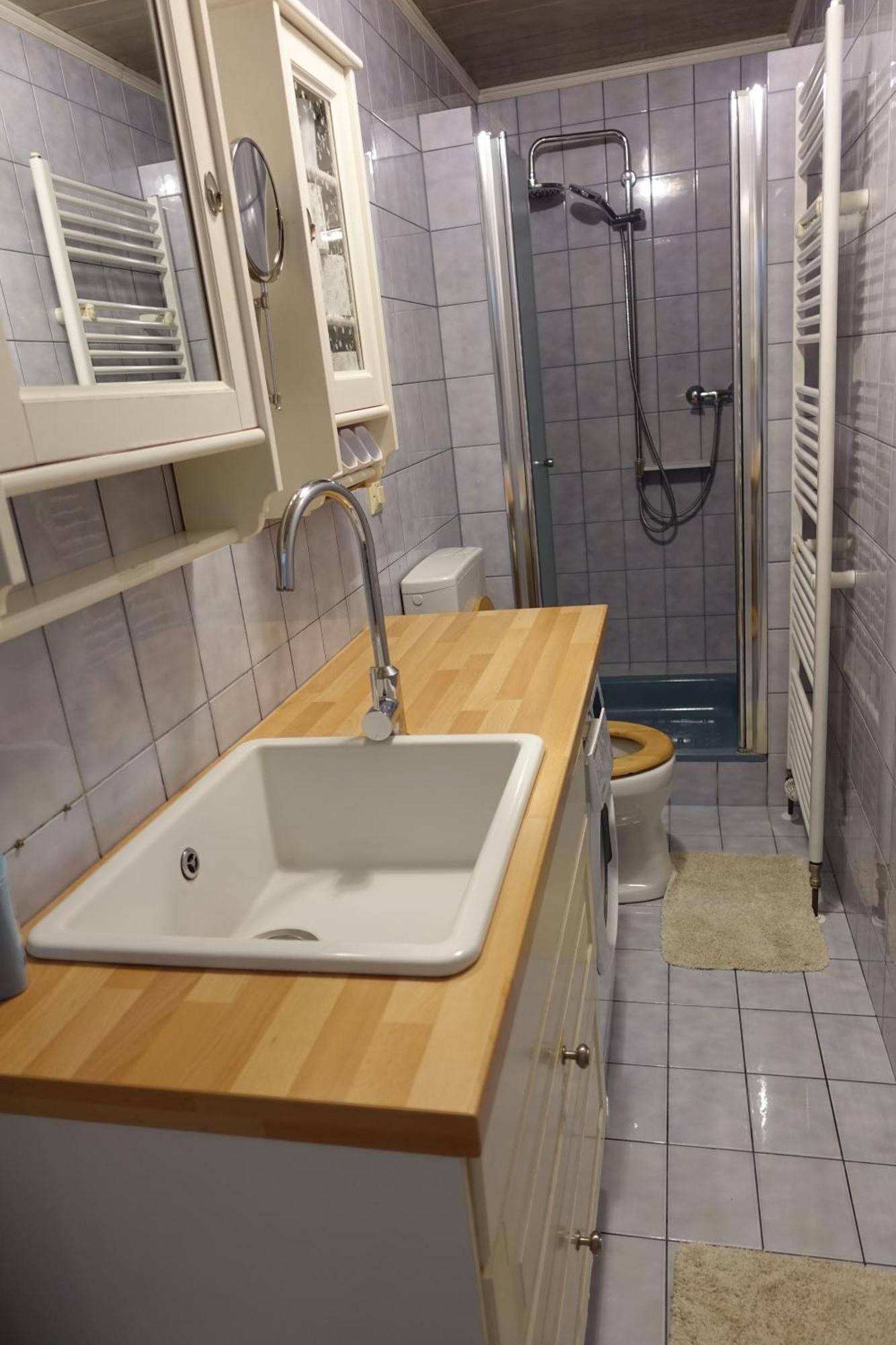 Alla Kittsee Buitenkant foto